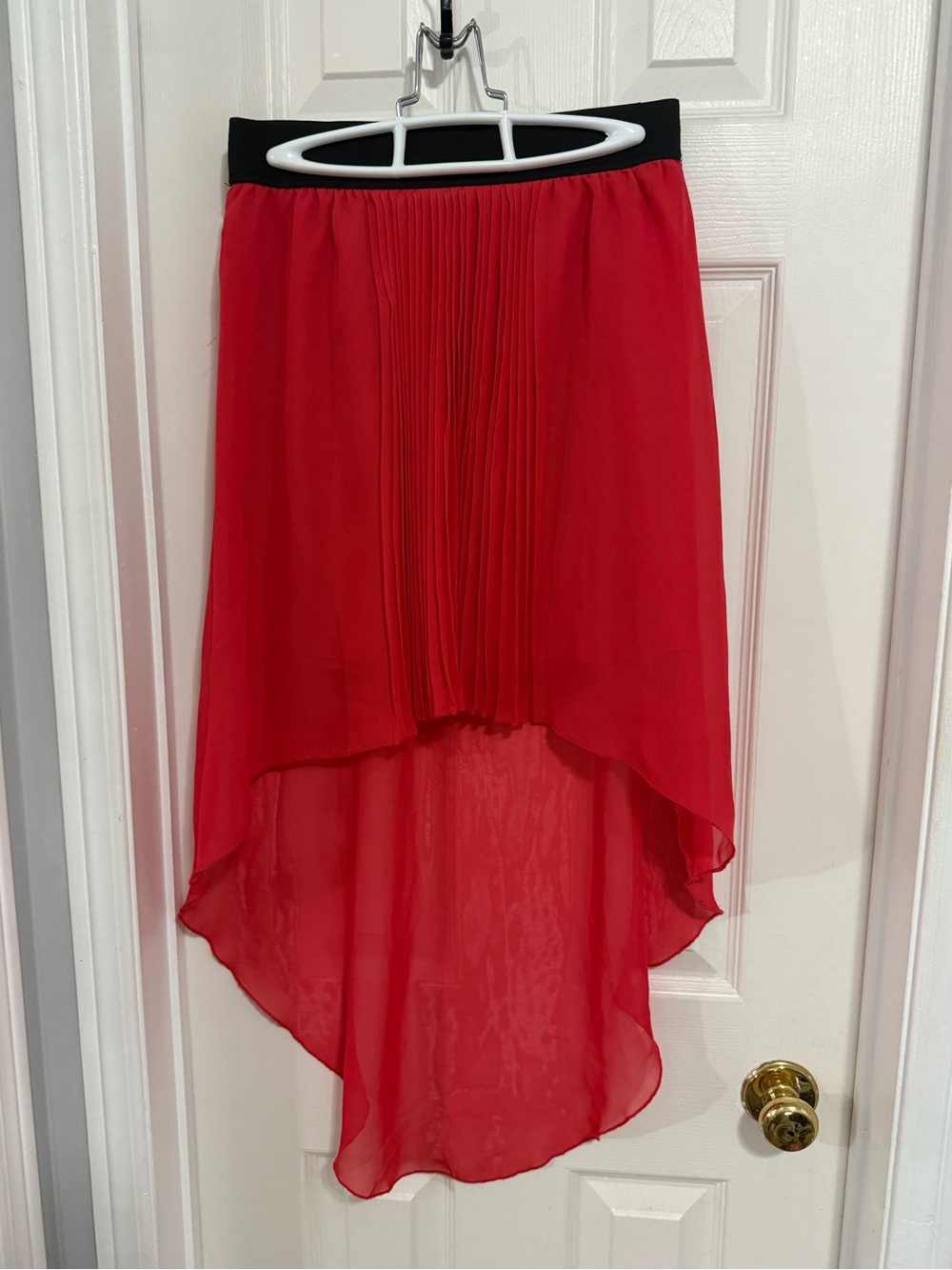 Charlotte Russ Red-Orange High-Low Pleated Chiffon Skirt